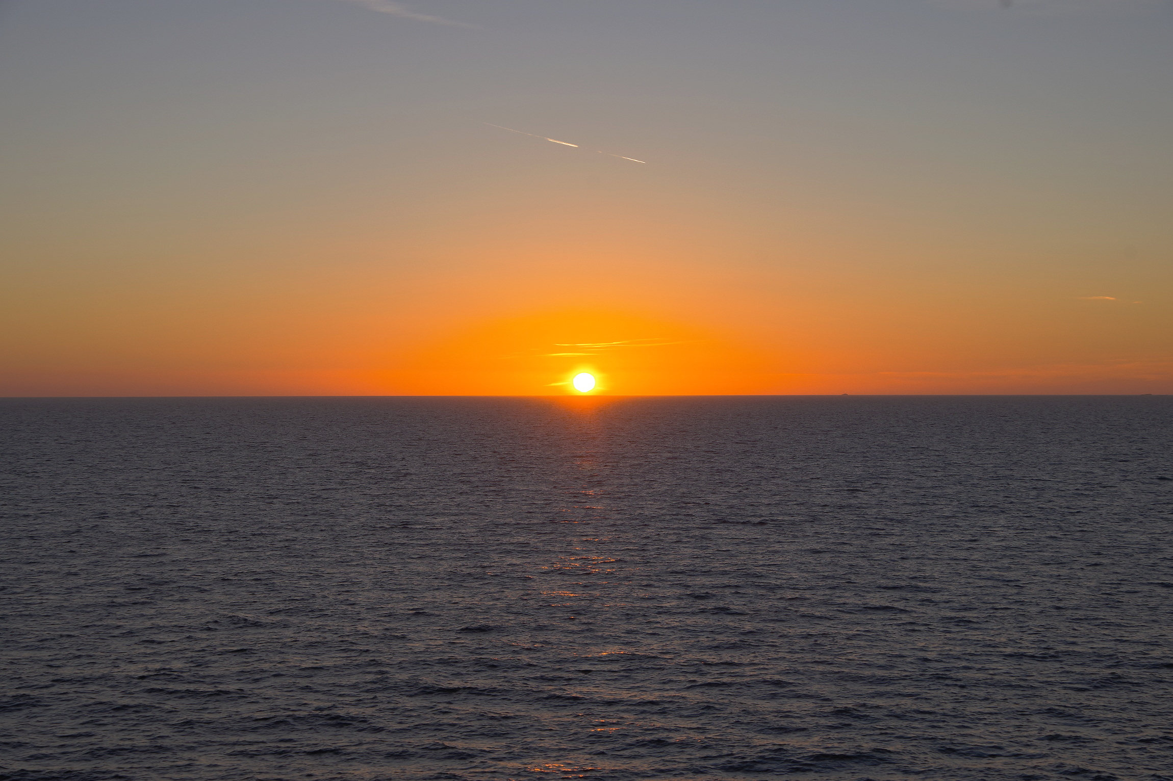 Sonnenuntergang auf der Fähre Sonnenuntergang auf der Fähre
